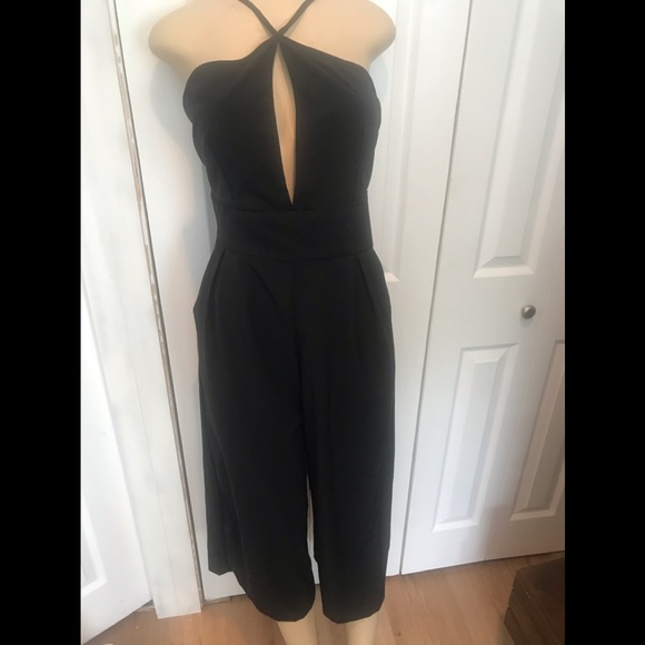 Deep v spaghetti strap stretchy jumpsuit - Picture 1 of 5